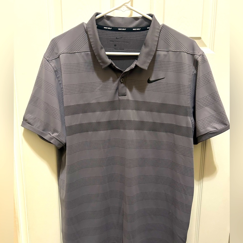Nike Large dri fit zonal cooling golf shirt.